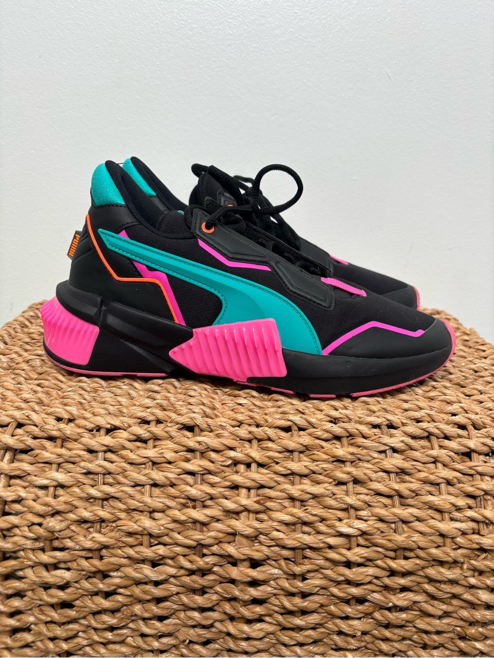 Puma Sneakers First Mile x Provoke XT Black Pink Womens 8